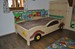 Dětská postel ve tvaru autíčka. Povrchová úprava přírodní oleje.